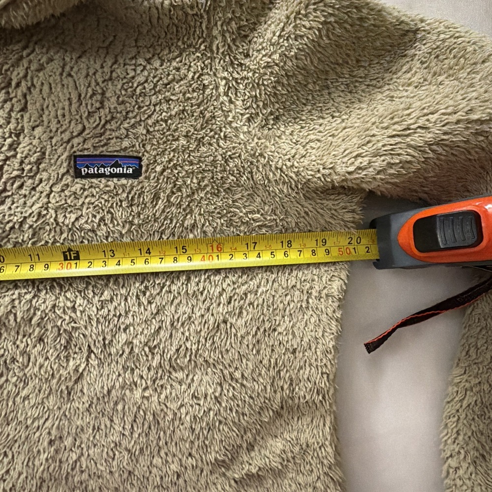 Patagonia 1/4 Zip Fleece Pullover Womens Sz‎ Medium Coat Khaki Walking Hiking - Picture 3 of 6